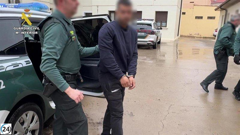 La Guardia Civil captura a ladrones de coches en Nájera y Tricio.