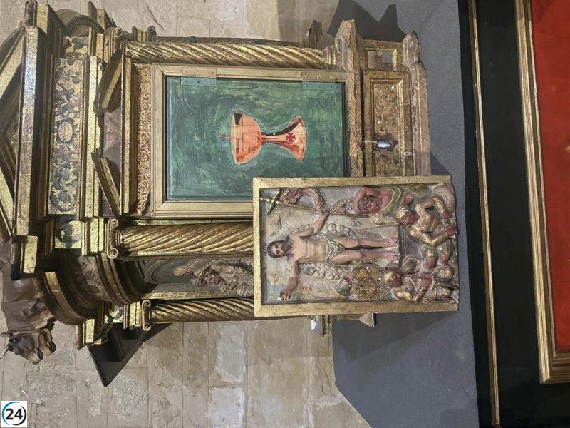 La puerta del sagrario del retablo de la Parroquia de San Torcuato ha sido encontrada.