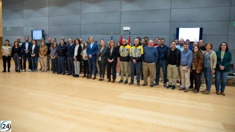 Manzanos elogia el compromiso de La Rioja con la prevención de incendios.
