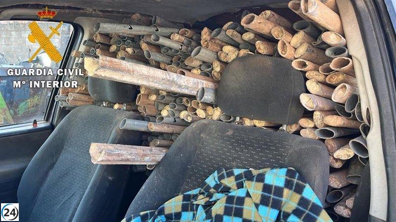 La Guardia Civil resuelve el robo de 7.000 postes metálicos en Alfaro, La Rioja.