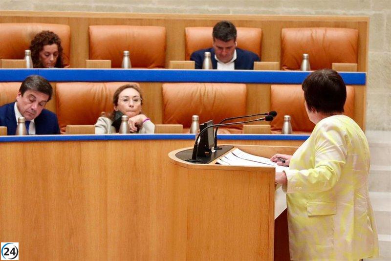 Martín acusa a Moreno de estar ciego ante los deseos de los ciudadanos debido a su ideología.