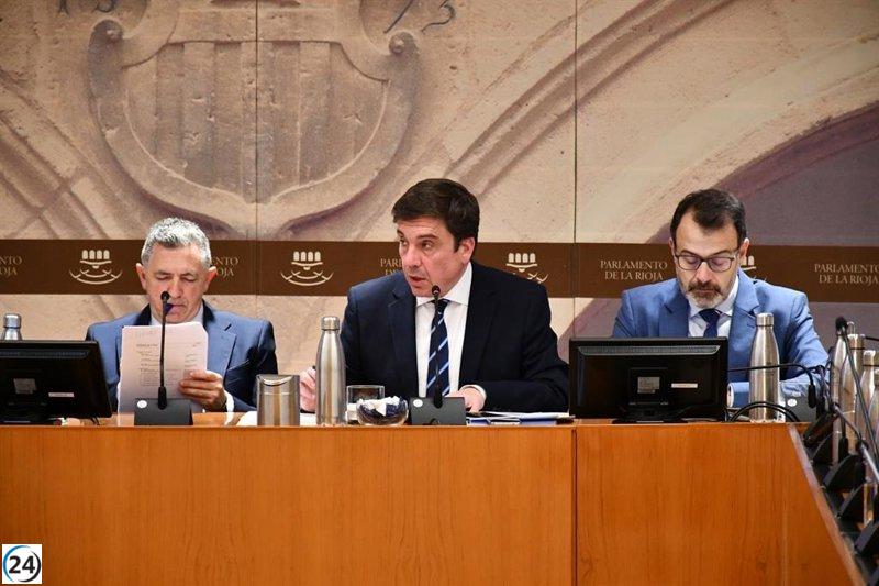El presupuesto de Educación y Empleo 2025 impulsará mejoras en infraestructuras educativas.