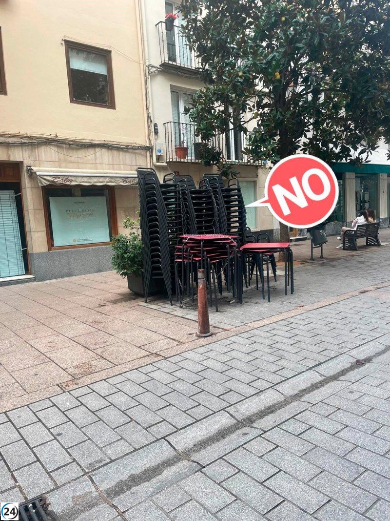 El Casco Antiguo demanda al Ayuntamiento por permitir violaciones de la Ordenanza de Terrazas.