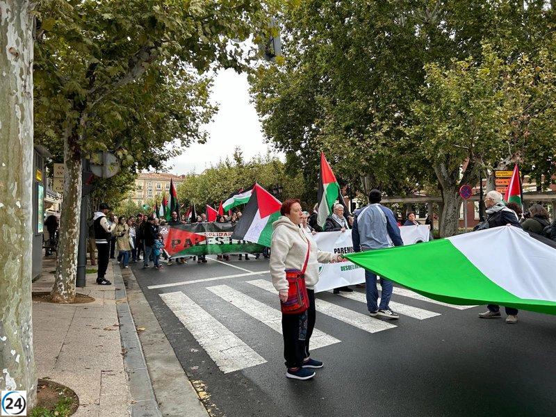 Manifestantes en Logroño exigen el fin del genocidio en Palestina con consignas de 