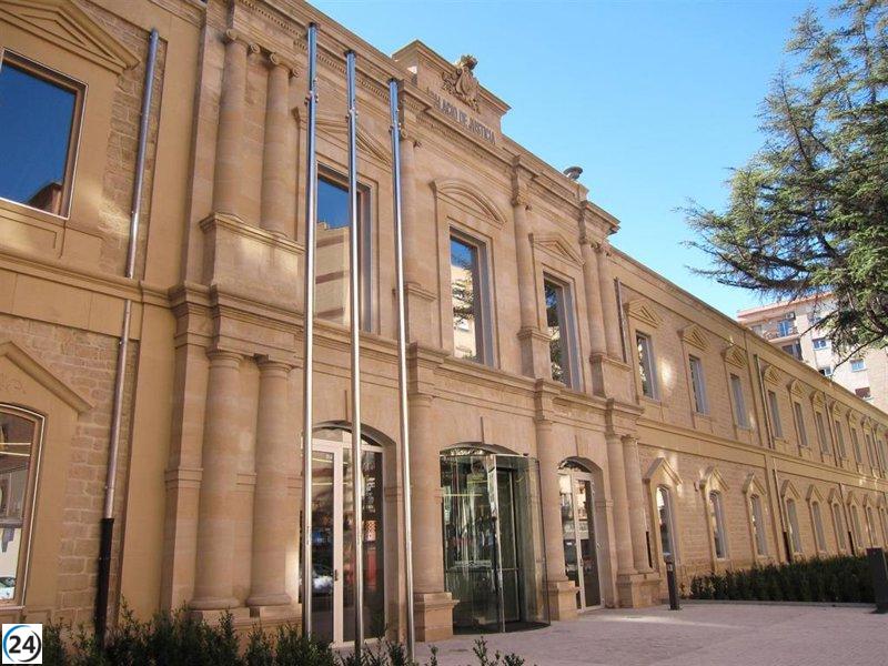 Solicitan 4 años y medio de prisión para mujer acusada de robar 82.000 euros a una anciana.