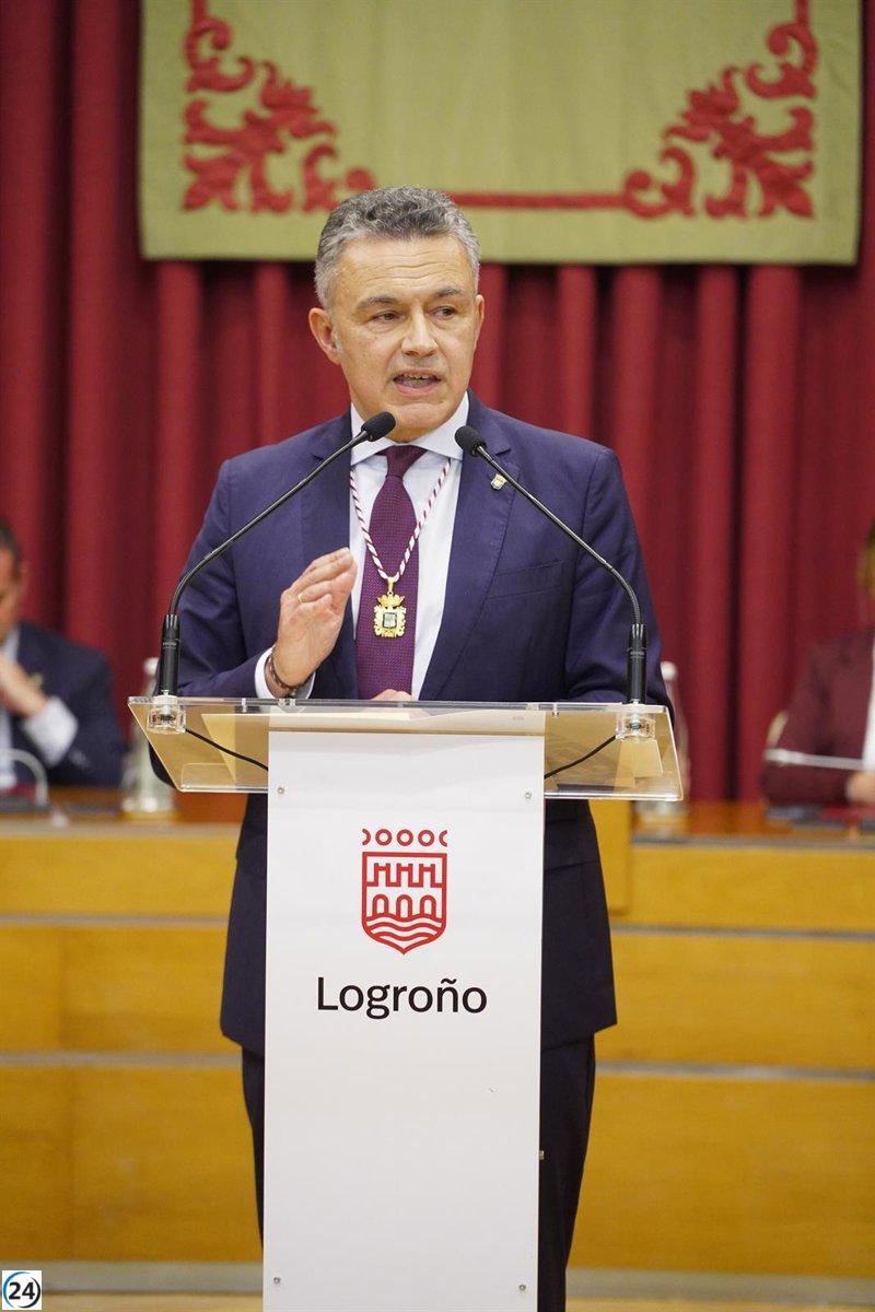 Escobar destaca los presupuestos de 2025 por su ambición, realismo y enfoque social.