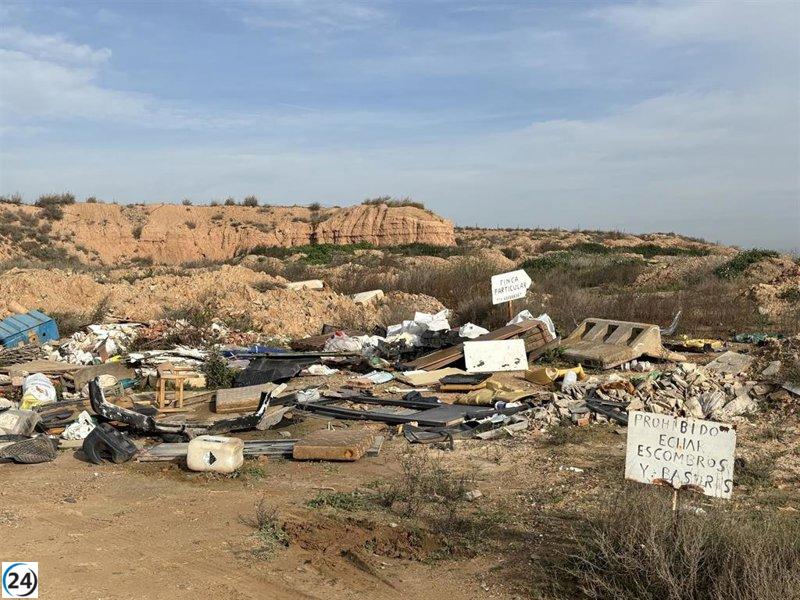 Amigos de la Tierra demanda acciones ante el vertedero ilegal en Rincón de Soto.