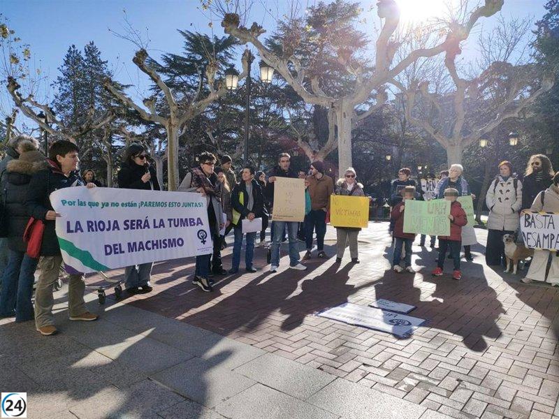 Feministas protestan en Logroño tras asesinato de mujer en octubre de 2024.