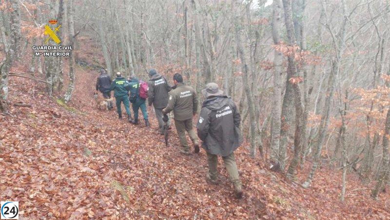 La Guardia Civil refuerza los operativos en La Rioja para detectar cebos envenenados.
