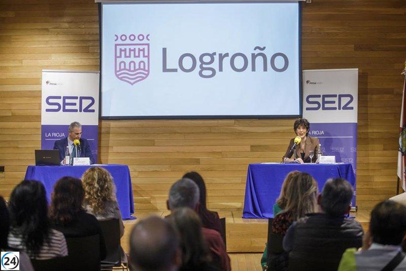 Saiz acusa a la oposición de intentar debilitar al Gobierno a través del manejo de menores no acompañados.
