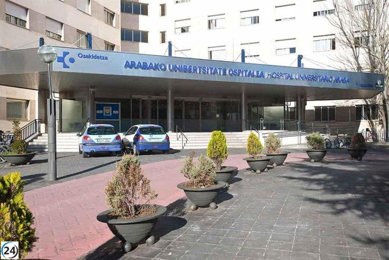Hombre herido en altercado en Logroño es llevado al hospital de Vitoria.