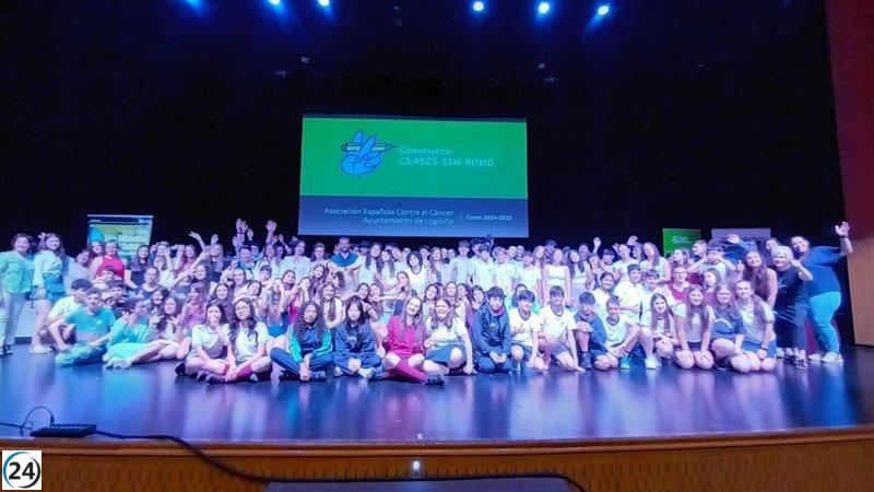 Premios otorgados a los programas 'Familias libres de Humo' y 'Aulas sin Humo'