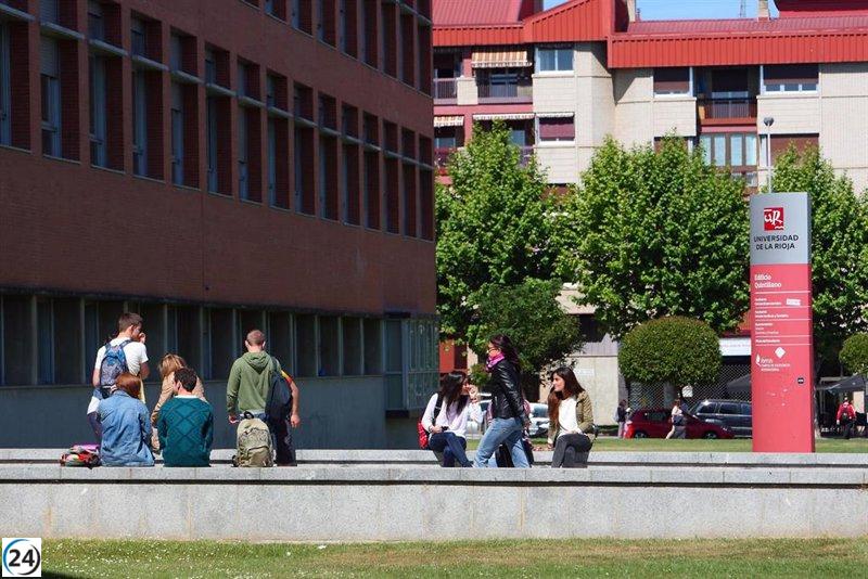 La UR inicia el 16 de junio la inscripción para Grados del curso 2025-2026.