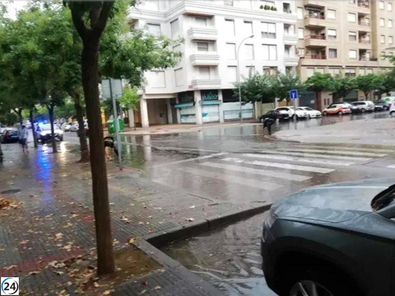 SOS RIOJA reporta 22 incidentes por fuertes lluvias y tormentas en la zona.