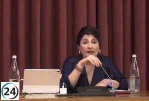 Ayuntamiento desestima propuesta de Eva Loza para recortar asignaciones a grupos políticos.