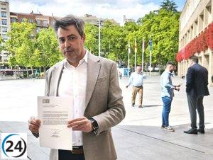 El PSOE denuncia que Escobar ha provocado pérdidas de 7,6 millones de euros en Logroño en solo dos años.