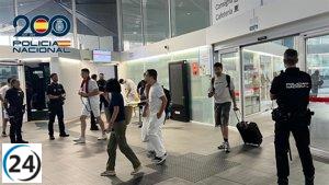 La Policía Nacional intensifica la vigilancia en los traslados hacia San Fermín desde Logroño.