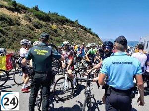 La Guardia Civil se une a la Gendarmería francesa para mejorar la seguridad en el Tour de Francia.