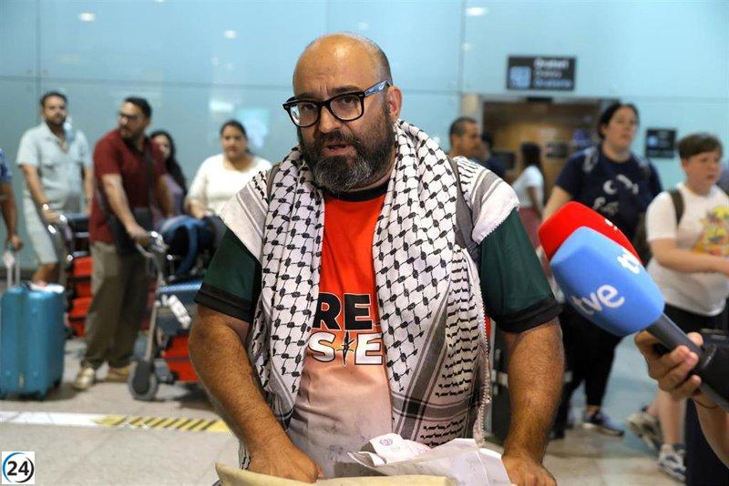 Israel expulsa a activistas españoles tras intervención en el 'Handala'.