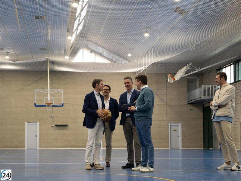 El polideportivo Valle del Oja en Santo Domingo presenta su renovada cubierta.