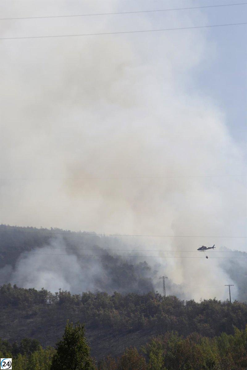 La Rioja despliega un equipo de doce expertos y una autobomba para combatir incendios en Castilla y León.