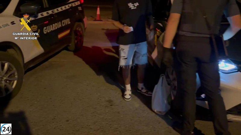 Detienen a un conductor e identifican a ocho por posesión de drogas en celebraciones en Albelda.