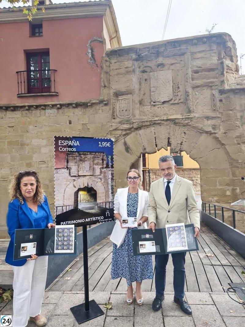 Correos lanza un sello en honor a la Puerta del Revellín en Logroño.