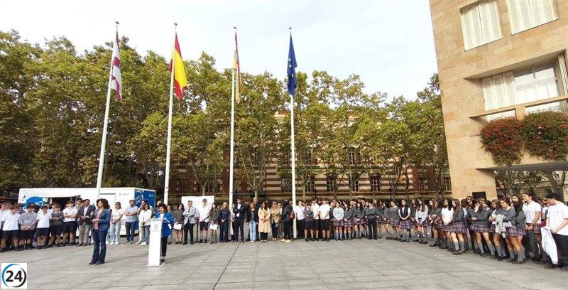 Estudiantes de La Enseñanza en Logroño se manifiestan enérgicamente contra la violencia de género.