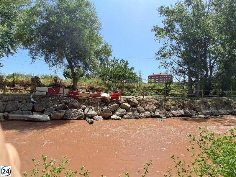 El Ayuntamiento de Logroño inicia obras de reconstrucción de la escollera en el río Iregua.