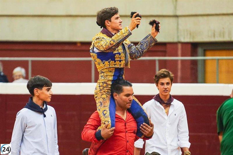 La Rioja distingue a Aarón Palacio con el 'Capote de Paseo' 2025.