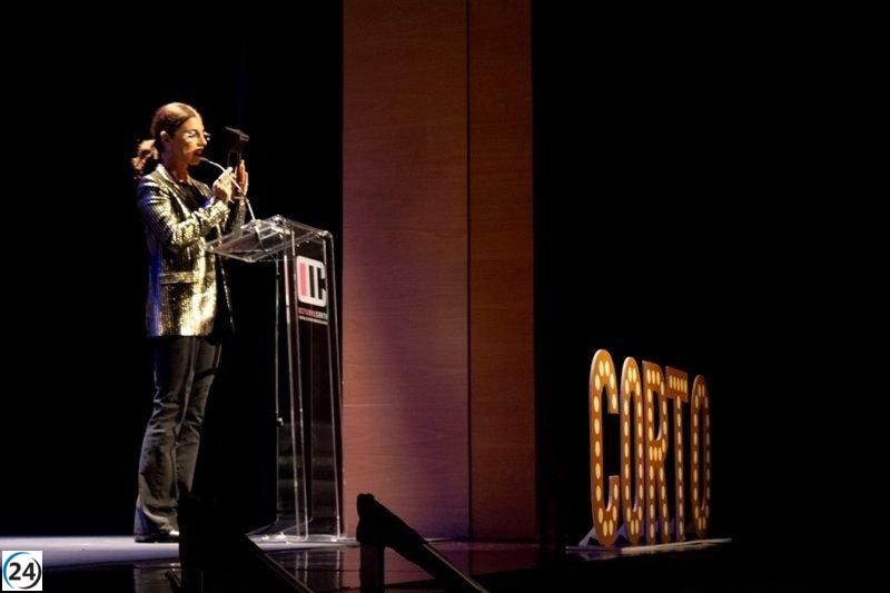Maribel Verdú galardonada con el Premio Rafael Azcona en Octubre Corto 2025, en Arnedo.