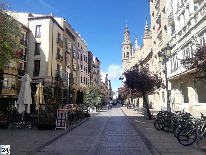 Logroño implementa nueva normativa de terrazas a pesar de las críticas opositoras por falta de consenso.