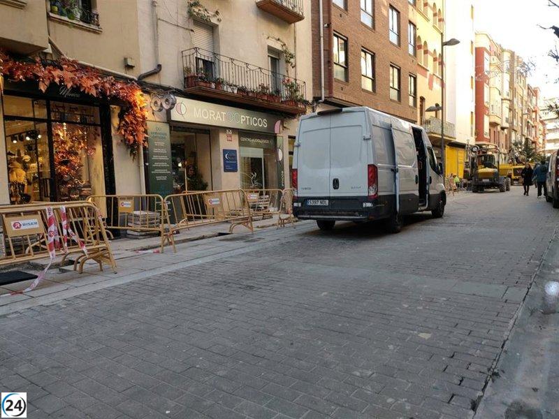 Iberdrola se compromete a concluir las obras en Pilar Salarrullana este viernes, según el Ayuntamiento.