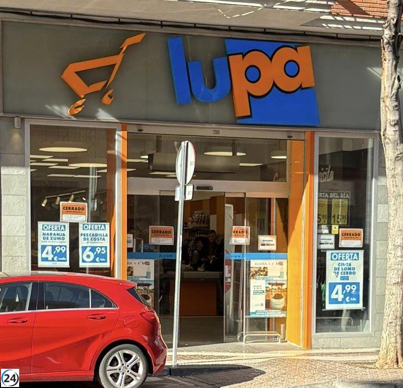 CC.OO. manifiesta su descontento por el cierre del Lupa de Vara de Rey.