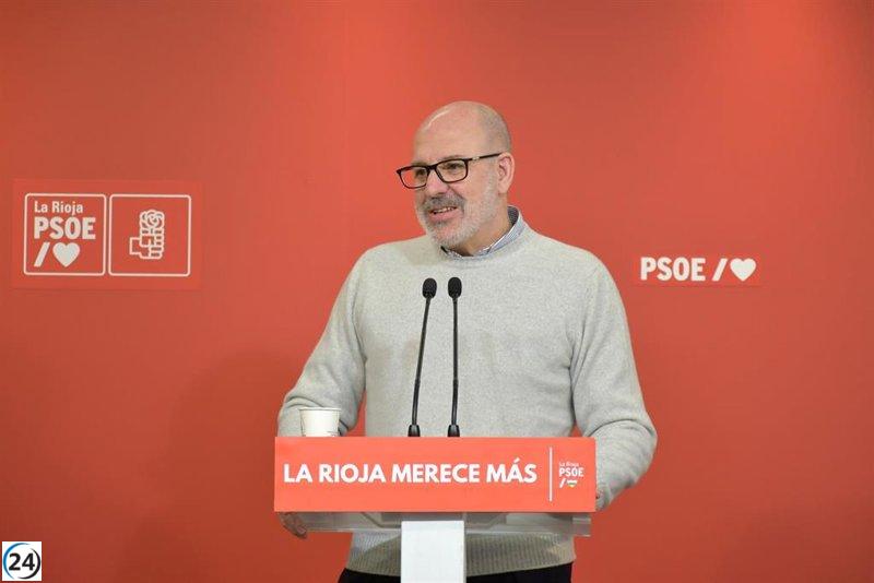 PSOE revela presuntas anomalías en los contratos de la Fundación para la Transformación en beneficio de intereses particulares.