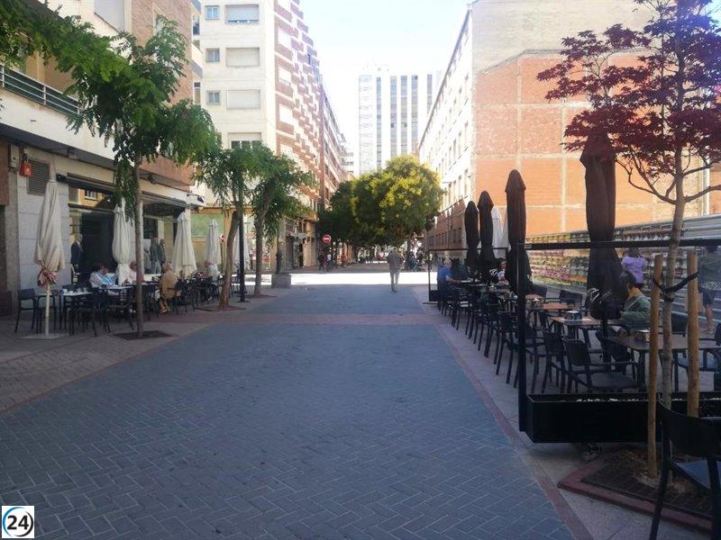 Sáinz promete revitalizar las Cien Tiendas como el centro comercial de Logroño.