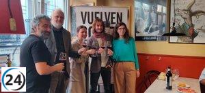 Jairo Marcos y María Ángeles Fernández ganan premio literario por 'Memorias ahogadas' en Bodegas Olarra & Café Bretón