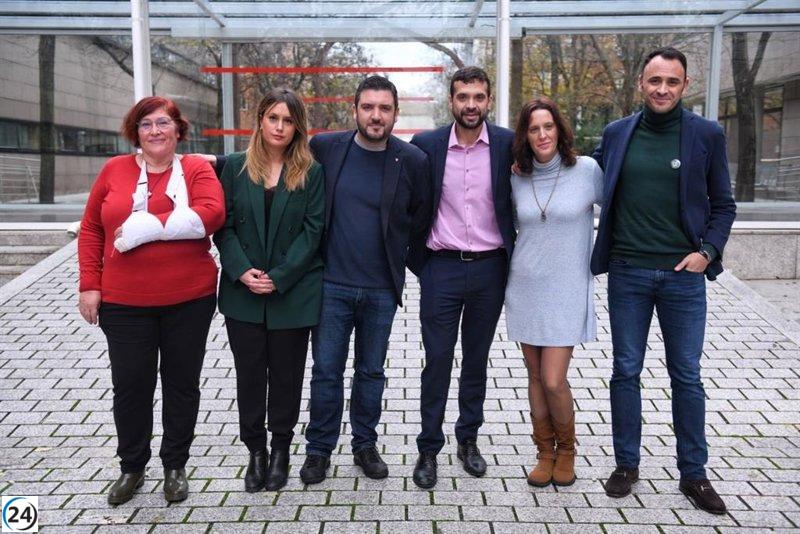 Podemos se alía con IU para presentarse en casi el 19% de los municipios españoles en las elecciones del 28M.