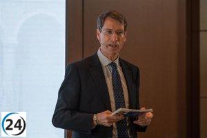 Capellán (PP) reafirma su intención de gobernar en solitario en La Rioja y busca aumentar su apoyo.