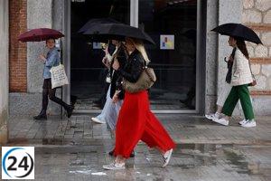 Posible reescritura:
- Alerta amarilla en La Rioja por lluvias y tormentas a partir del sábado.