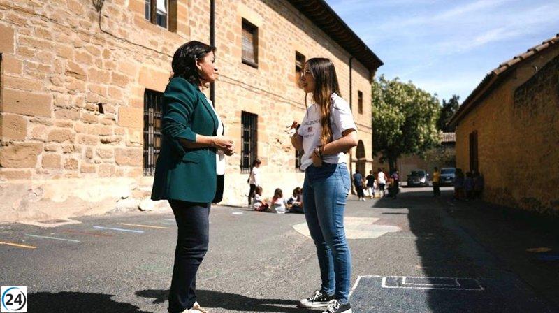 Andreu presenta Plan de Ayuda a Familias con Bono de mil euros por nacimiento o adopción.