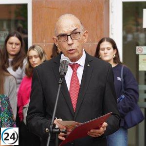 La UR tomará medidas tras la investigación del 'chat' privado de Magisterio