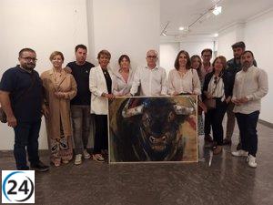 La pintora Ana Bayo triunfa en el Certamen Internacional de Pintura Taurina con su obra 'Ligerito'