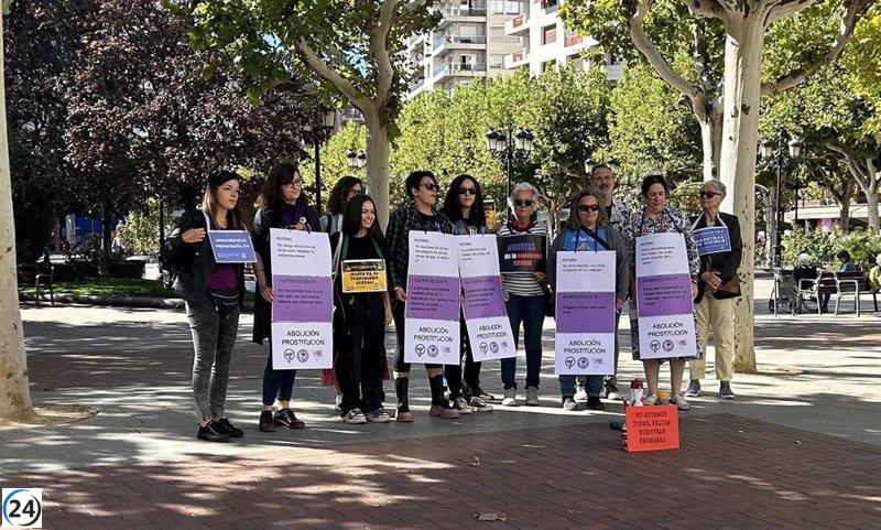 Feministas de La Rioja instan a implementar una normativa para proteger a las víctimas de prostitución en colaboración con Kirké.
