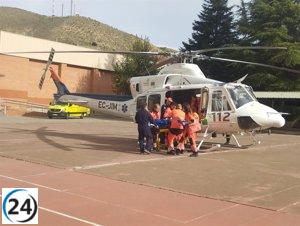 Helicóptero médico del SERIS traslada a paciente con ictus desde Cervera del Río Alhama