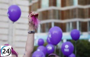 La lucha feminista cambia de enfoque: del sororismo al affidamento, denunciando el componente político de nuestros problemas