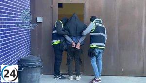 Operativo antiterrorista español, con 14 arrestos incluyendo a uno en La Rioja, se originó en París en 2020.