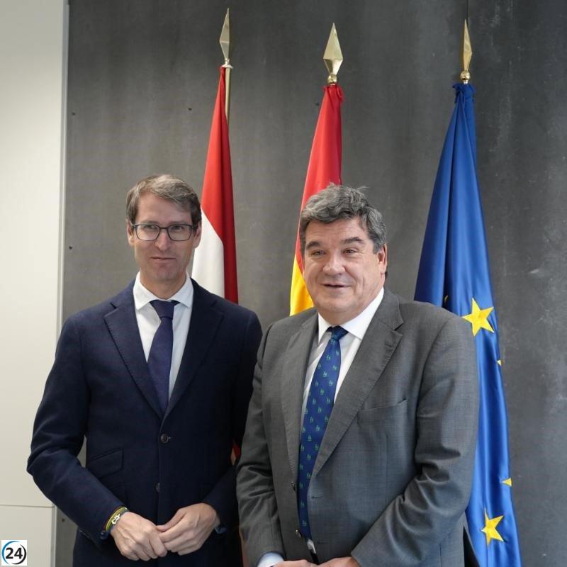 El capellán y Escrivá trabajan juntos para revitalizar el proyecto Valle de la Lengua.